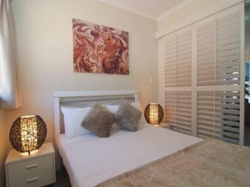 Airlie Central Apartments Airlie Beach Exteriör bild