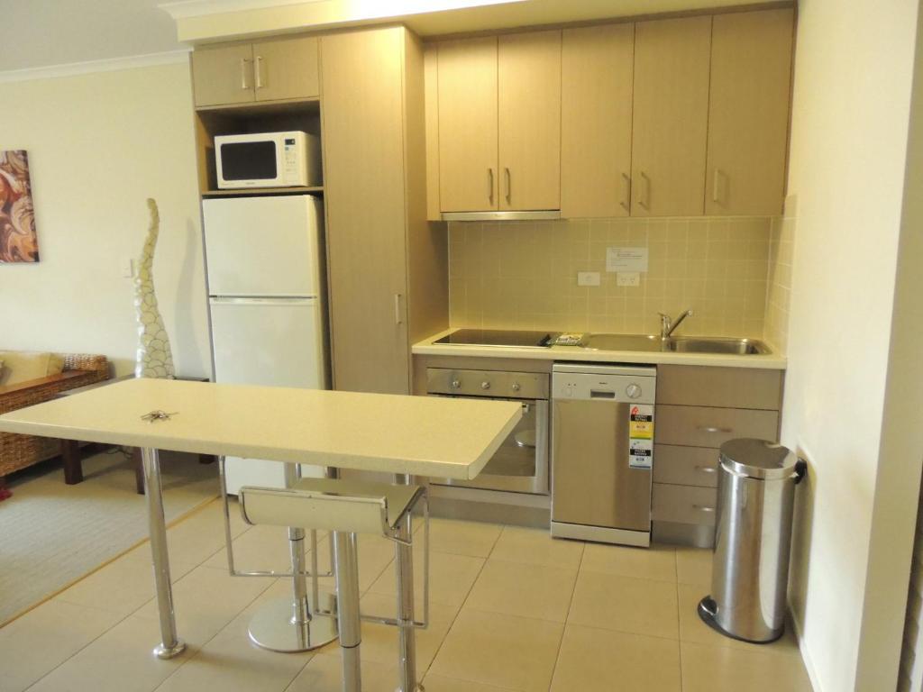 Airlie Central Apartments Airlie Beach Rum bild