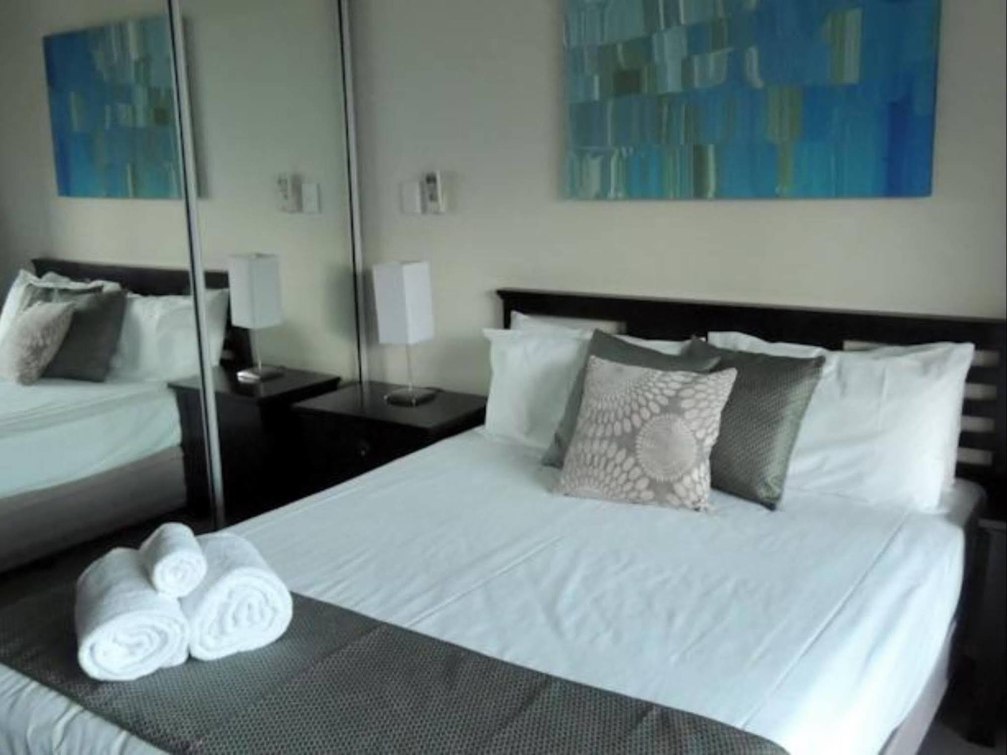 Airlie Central Apartments Airlie Beach Exteriör bild